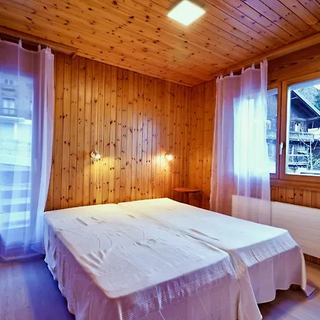 Charmant Entierement Equipe A *